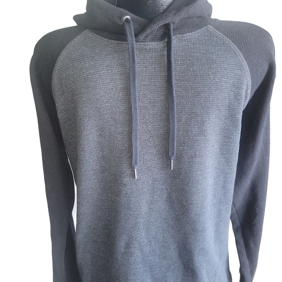 American Eagle Men's Black and Grey Waffle Knit Pullover Hoodie S - Picture 2 of 6